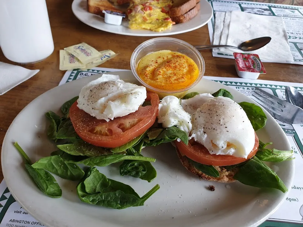 Crab Cake Eggs Benedict